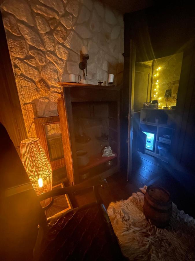 Une Nuit Comme Un Chevalier! Coeur Historique - Hypercentre. Troyes Exteriör bild